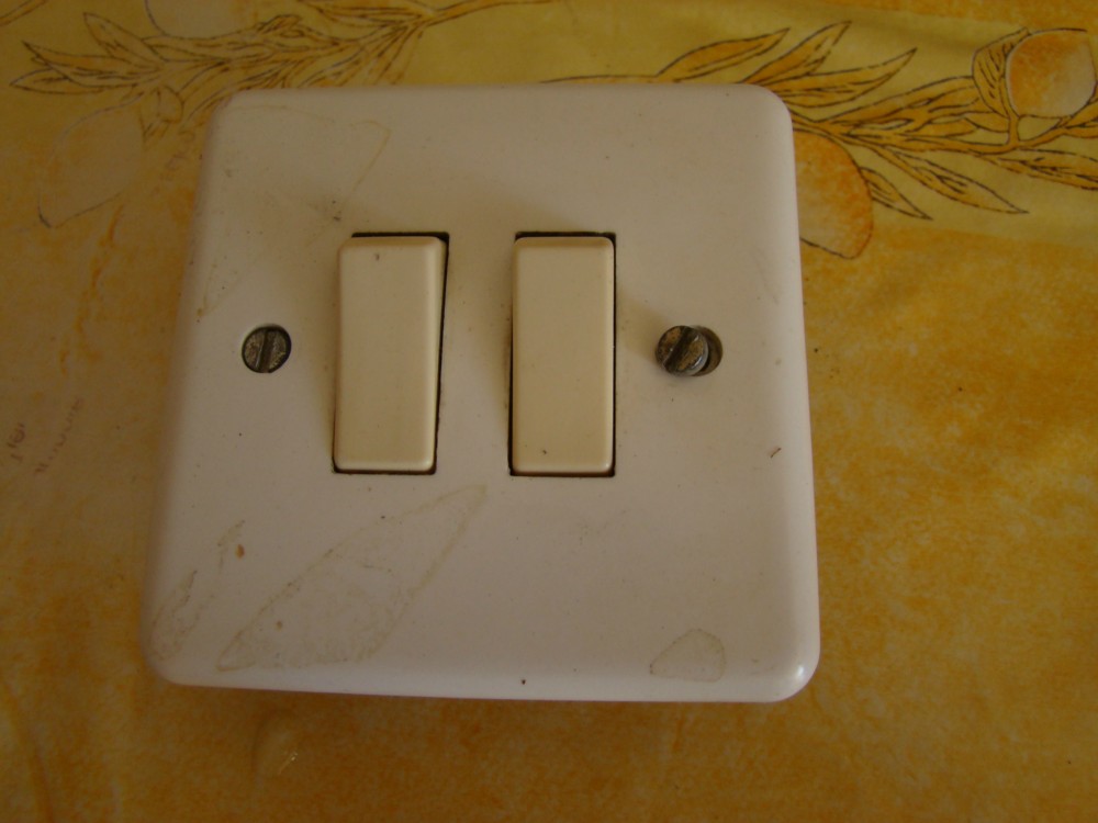 Interrupteur legrand neptune ancien modèle — free download