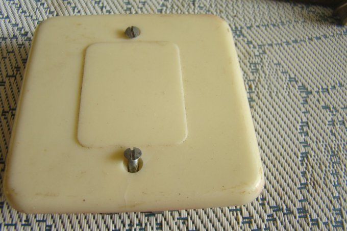 OBTURATEUR DE BOITE