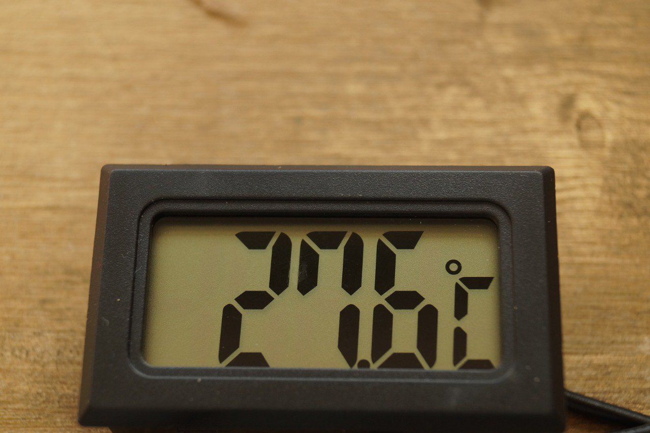 Thermomètre digital rectangulaire - Code EL 103