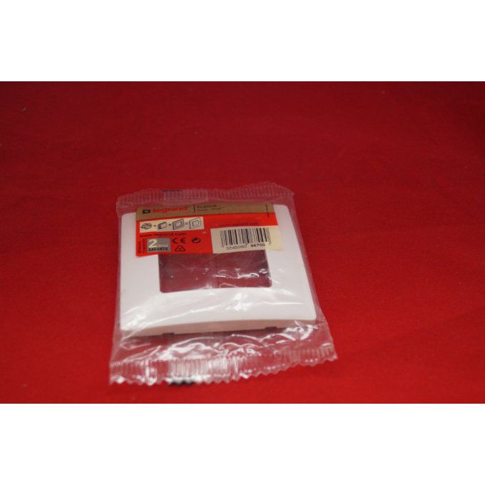 Plaque Niloé un poste Code MRE 77